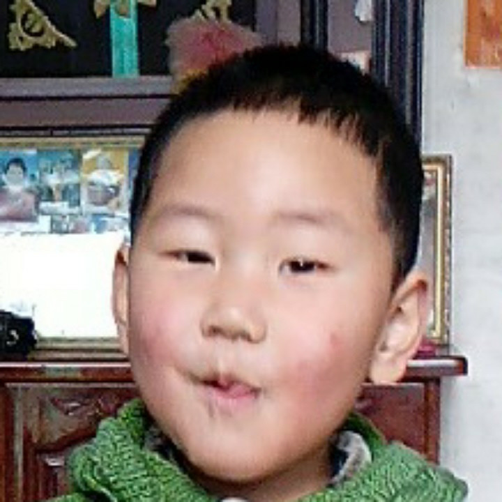 蜻蜓FM网络收音机,囊括了国内外数千家网络广播,并与全国各大地方电台合作,将传统电台整合到网络电台中,为用户呈现前沿丰富的广播节目和电台内容,涵盖了有声小说、相声小品、新闻、音乐、脱口秀、历史、情感、财经、儿童、评书、健康、教育、文化、科技、电台等三十余个大分类。蜻蜓FM是多年来用户喜爱的音频应用,手机必装的应用!你想听的我们都有,听音频用蜻蜓就够了!